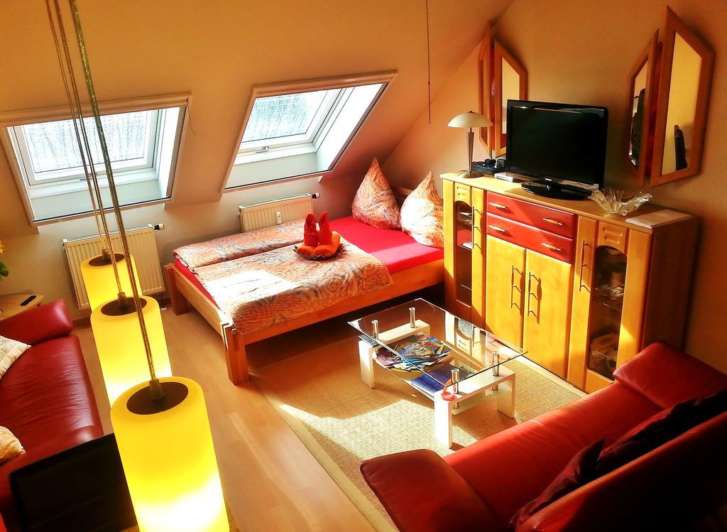 Apartment On The Top Living *